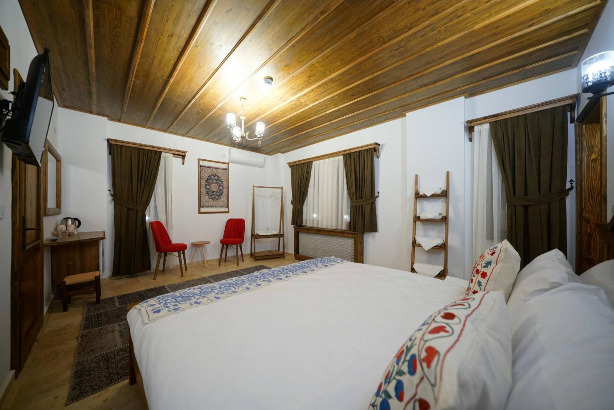 גורמה Pashahan Hotel מראה חיצוני תמונה