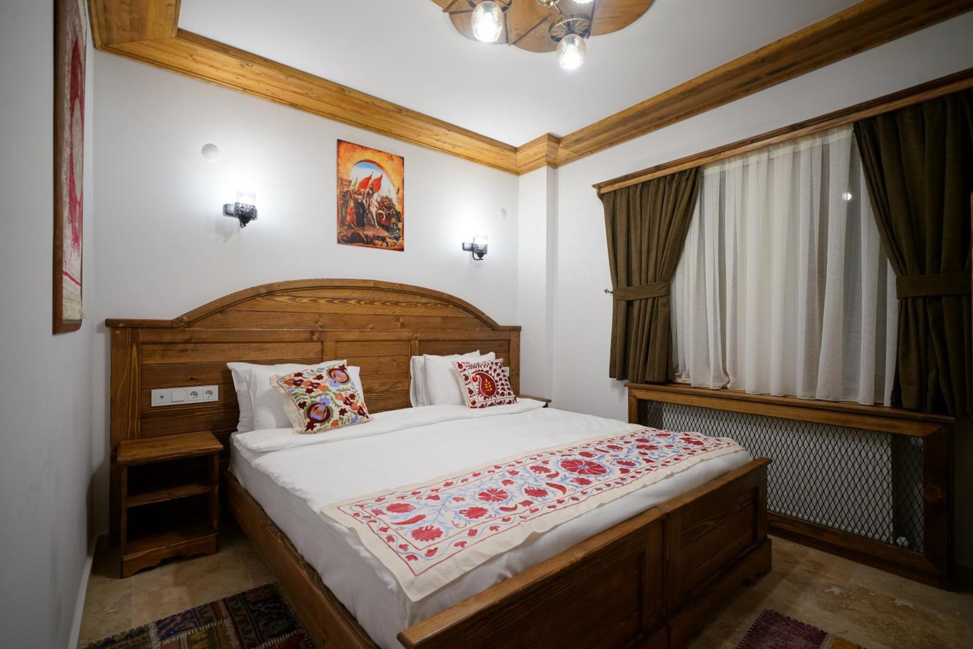 גורמה Pashahan Hotel מראה חיצוני תמונה